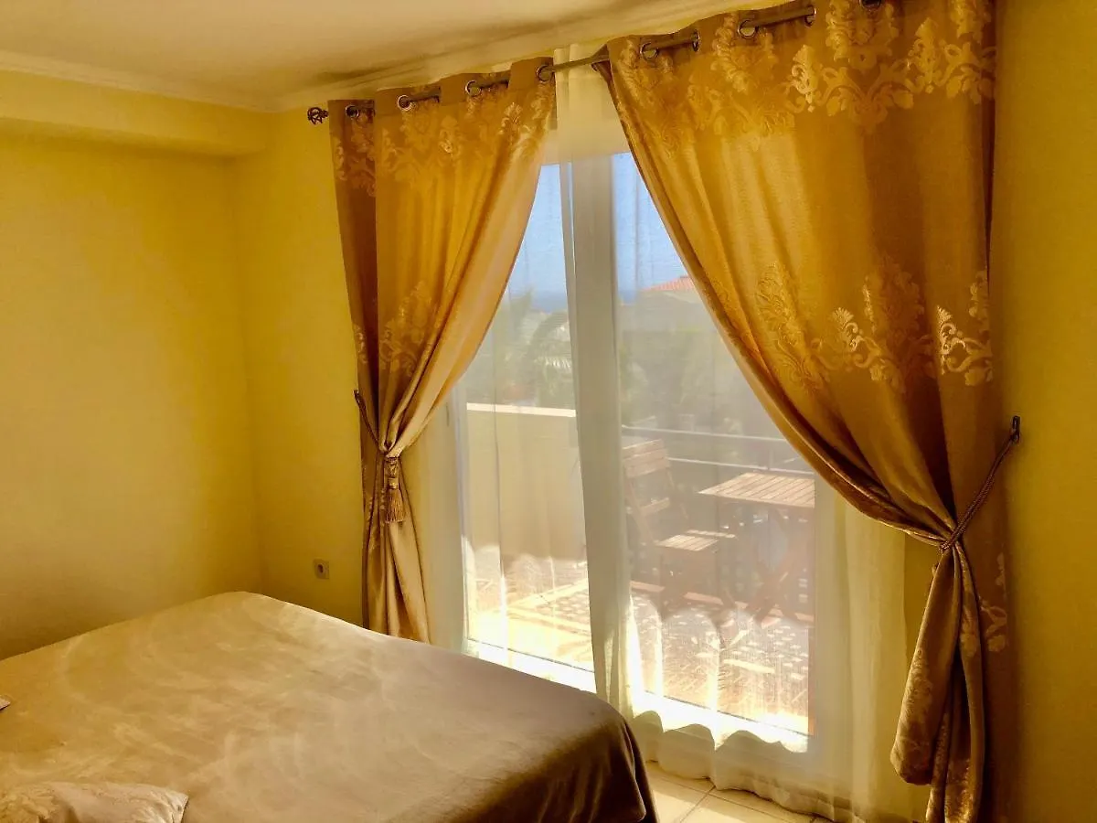 Apartament Oasis Fanabe Costa Adeje  Costa Adeje (Tenerife)